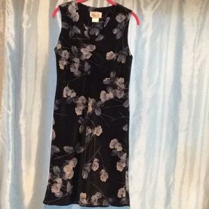 Blue & White floral sleeveless dress, pullover 100% polyester.